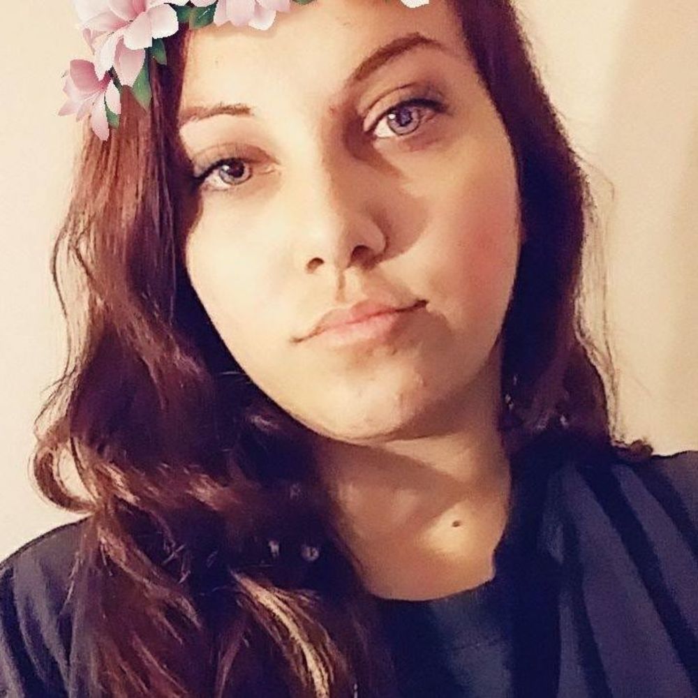 Meet your Posher, Katie